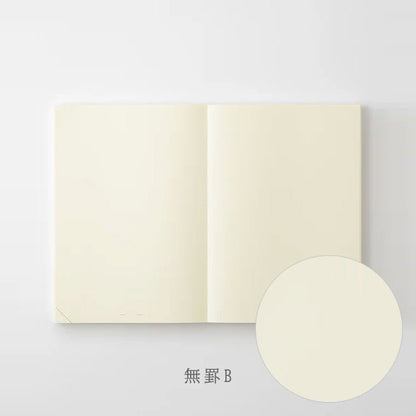 《MD PRODUCT》MDノート A5 1日1ページ [無罫/ドット方眼] デザインフィル 15389/15390 [M便 1/1]